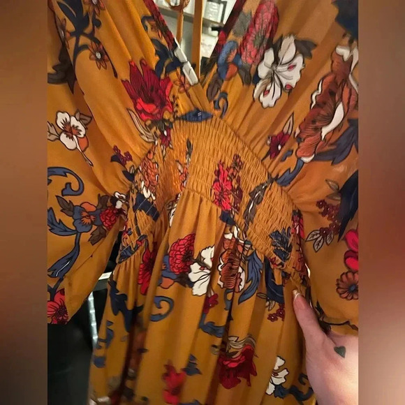 SHE + SKY  MULTI COLOR FALL FLORAL SMOCKED WAIST MAXI DRESS WIDE SLEEVES SIZE M - Picture 12 of 15
